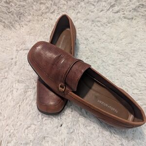 Naturalizer Men’s Cognac Textured Leather Slip-On Loafers